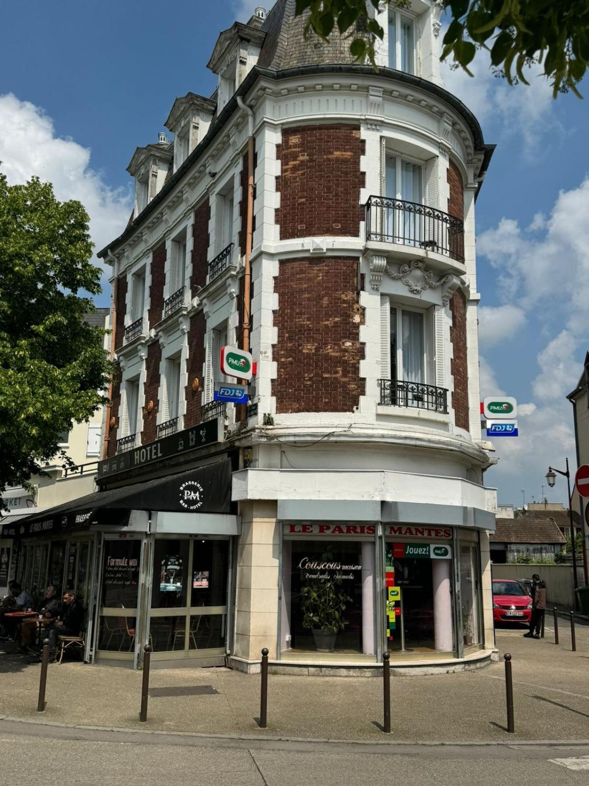 Etoiles De Mantes Hotel Exterior photo
